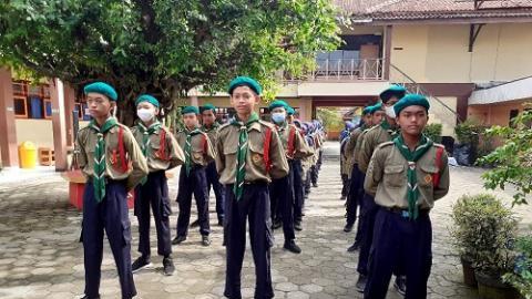 Pembekalan Materi HW Dewan Pasukan Kelas 8 dan 9